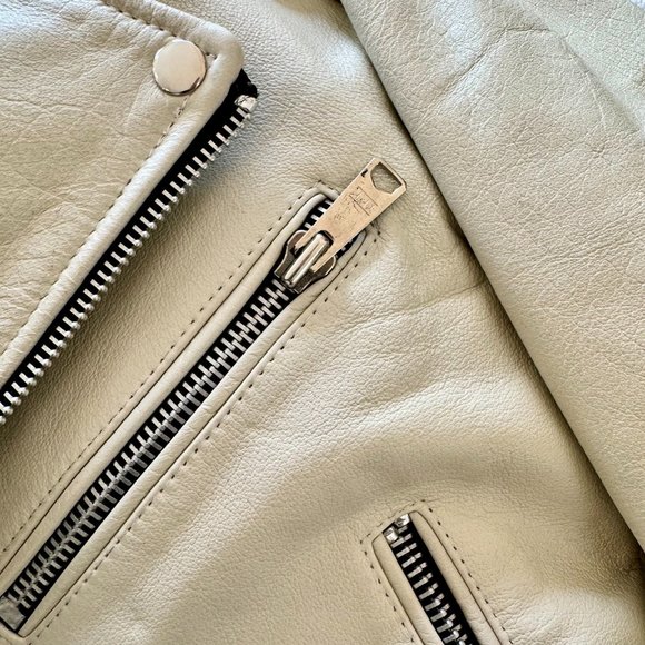Luxury White Leather Jacket - Picture 4 of 12